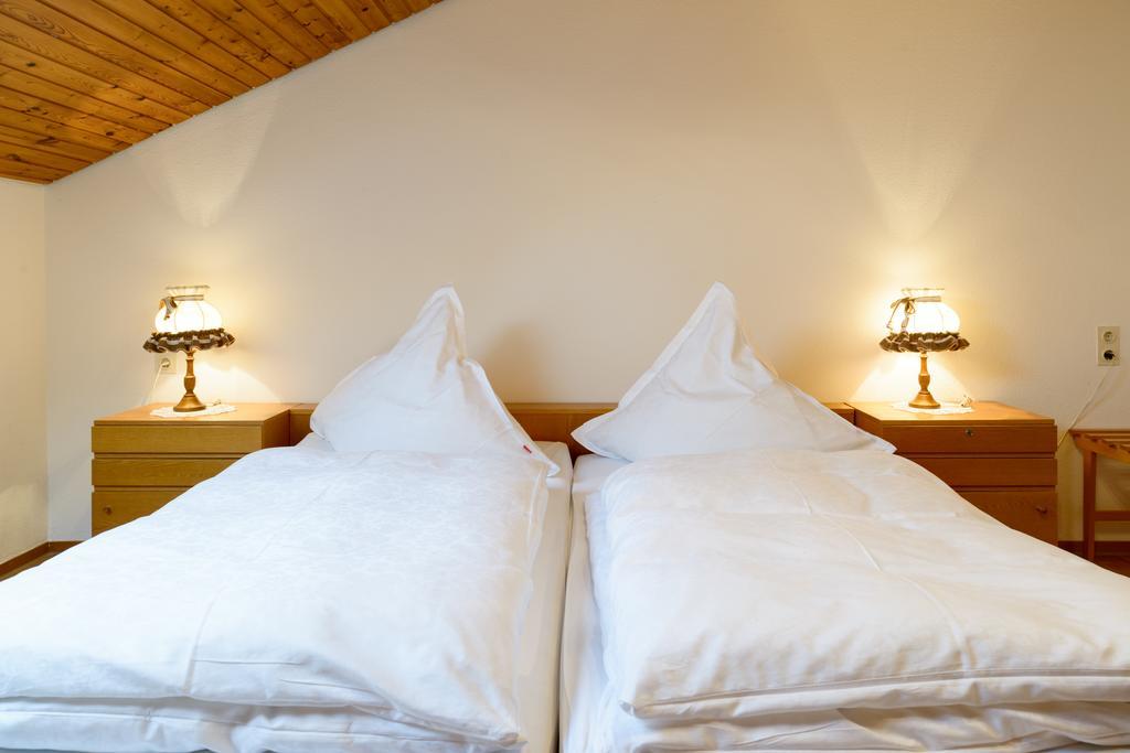 Hotel Schwarzwaldschaefer Enzklosterle Bagian luar foto