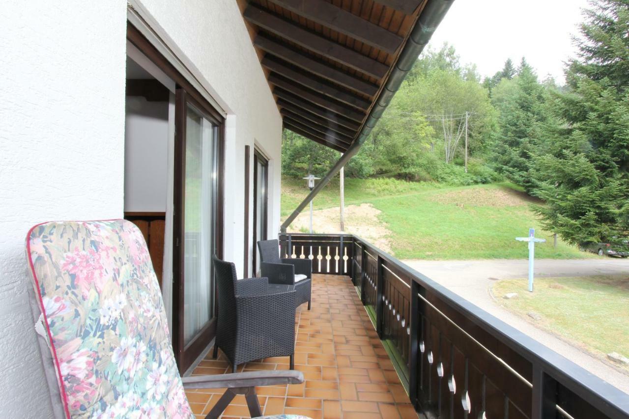 Hotel Schwarzwaldschaefer Enzklosterle Bagian luar foto